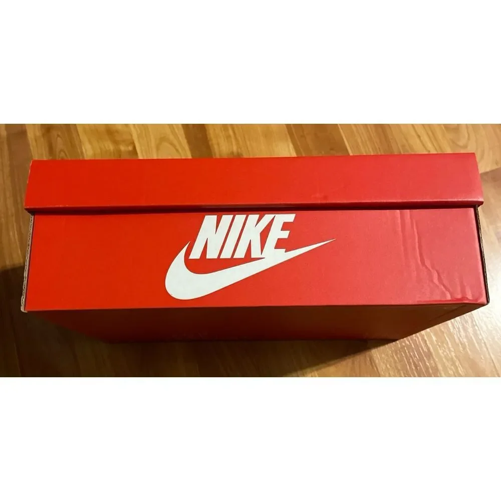 Nike‎ empty shoe box
